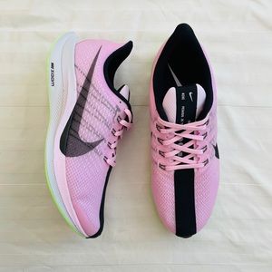 neon nike womens running shoes